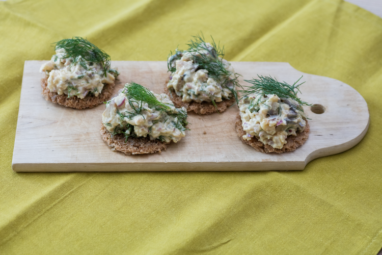 Skive med makrellmouse 